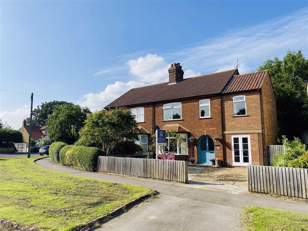 Bearton Road, Hitchin, SG5 3 bed semidetached house £750,000