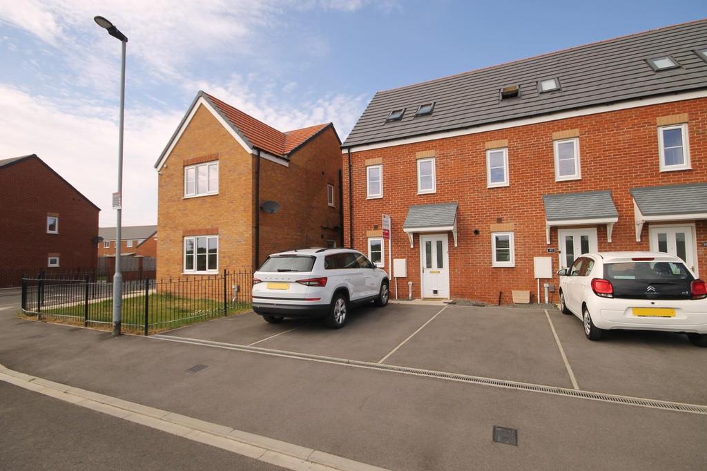 Vickers Lane, Seaton Carew, Hartlepool 3 bed terraced house £120,000
