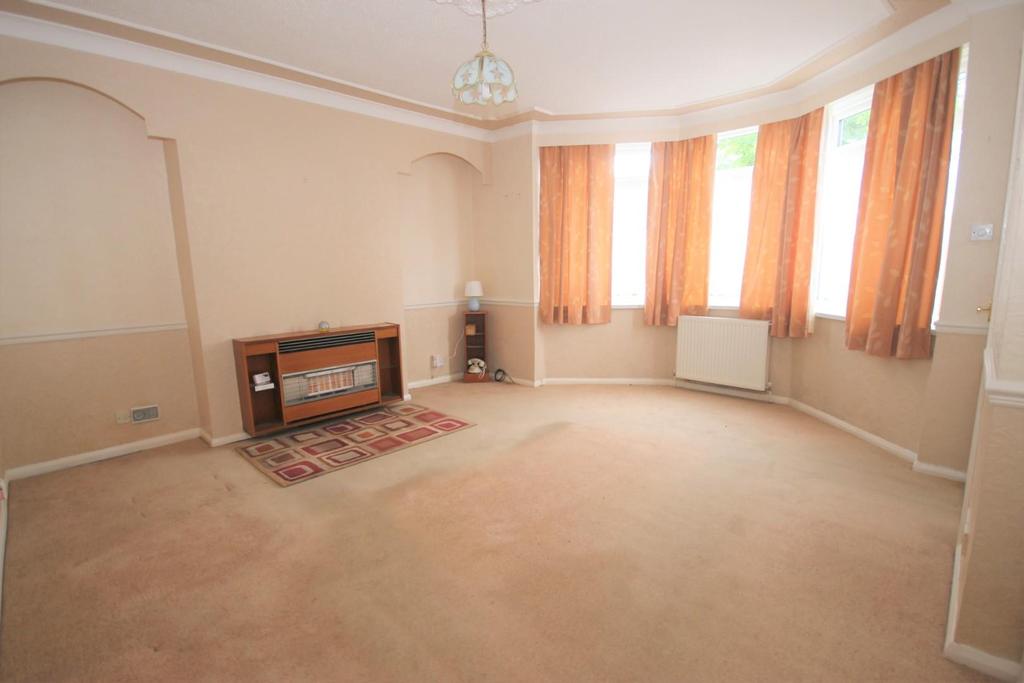 Park Road South, Middlesbrough 3 bed semidetached house £85,000