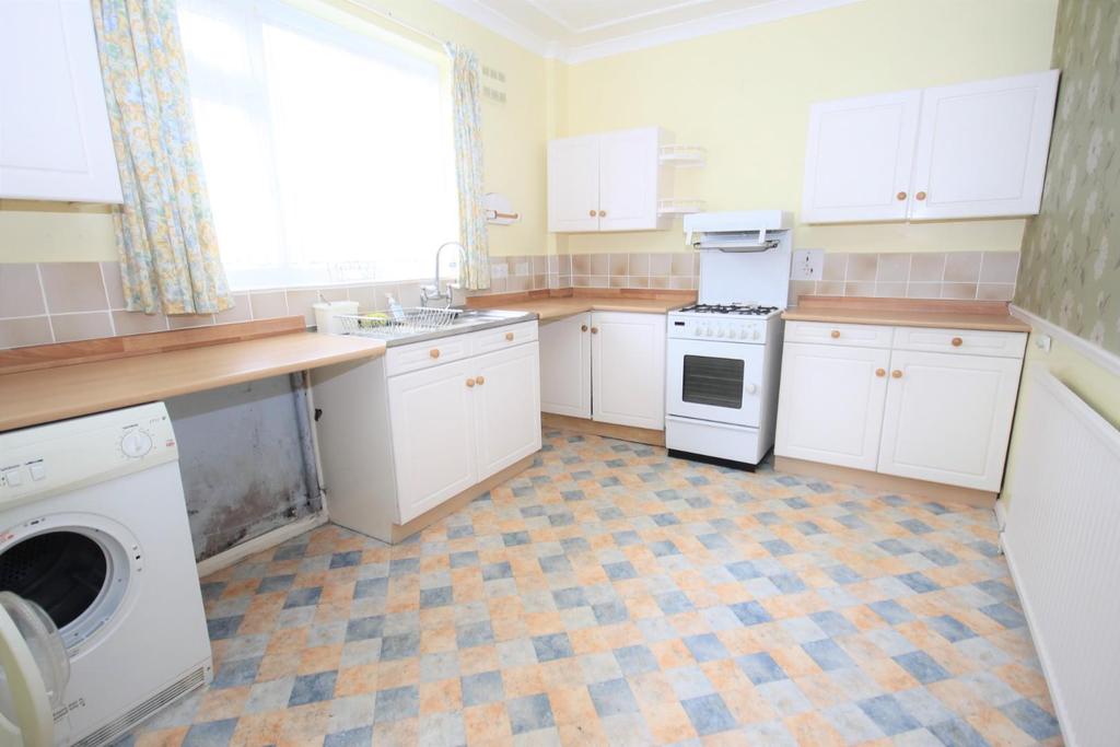 Park Road South, Middlesbrough 3 bed semidetached house £85,000