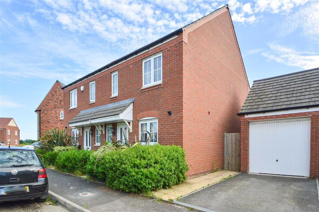 Squinter Pip Way, Bowbrook Meadows, Shrewsbury 3 bed semidetached