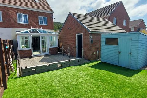35 Cwrt Lando, Pembrey, Burry Port, SA16 0YE
