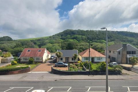 35 Cwrt Lando, Pembrey, Burry Port, SA16 0YE