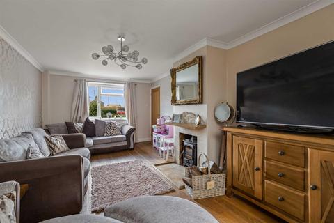 7 Bean Close, Great Chart, Ashford, TN23 3BG