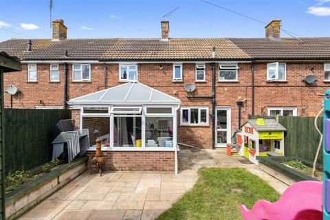 7 Bean Close, Great Chart, Ashford, TN23 3BG