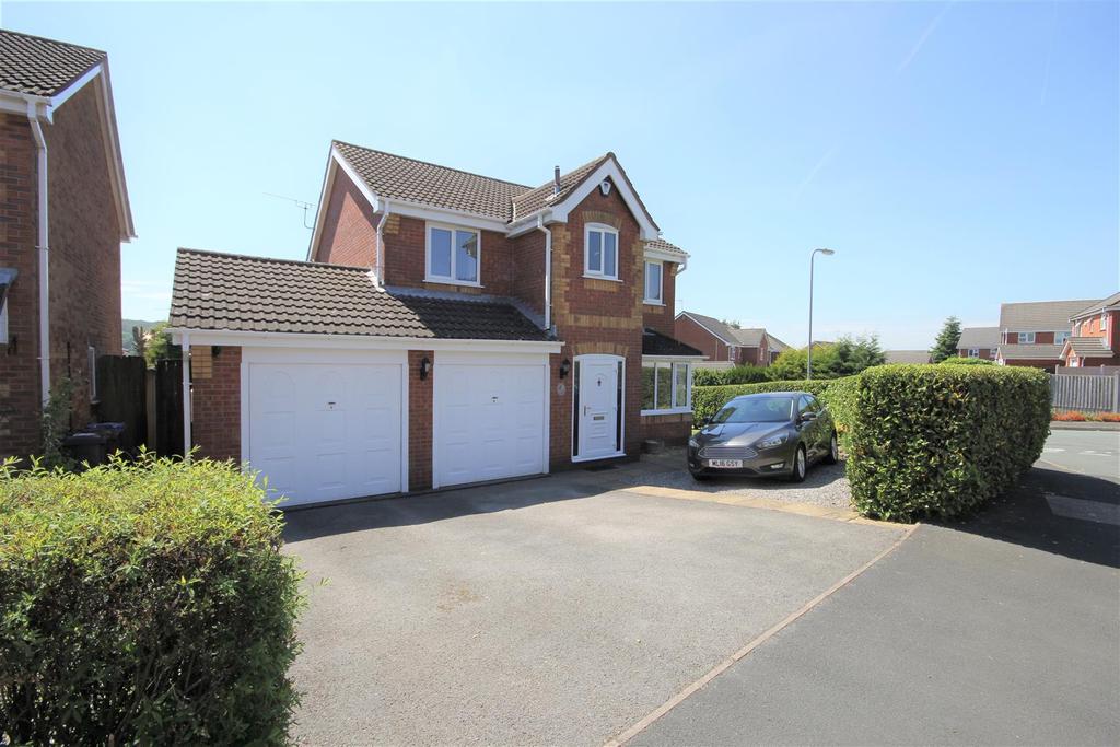 Coleridge Drive, Cheadle 4 bed detached house £285,000