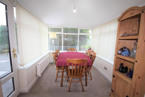 59 Coleridge Drive, Cheadle, Stoke-on-trent, ST10 1XA