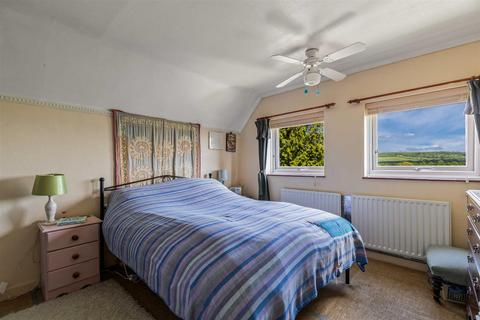 51 Abbots Walk, Wye, Ashford, TN25 5ES