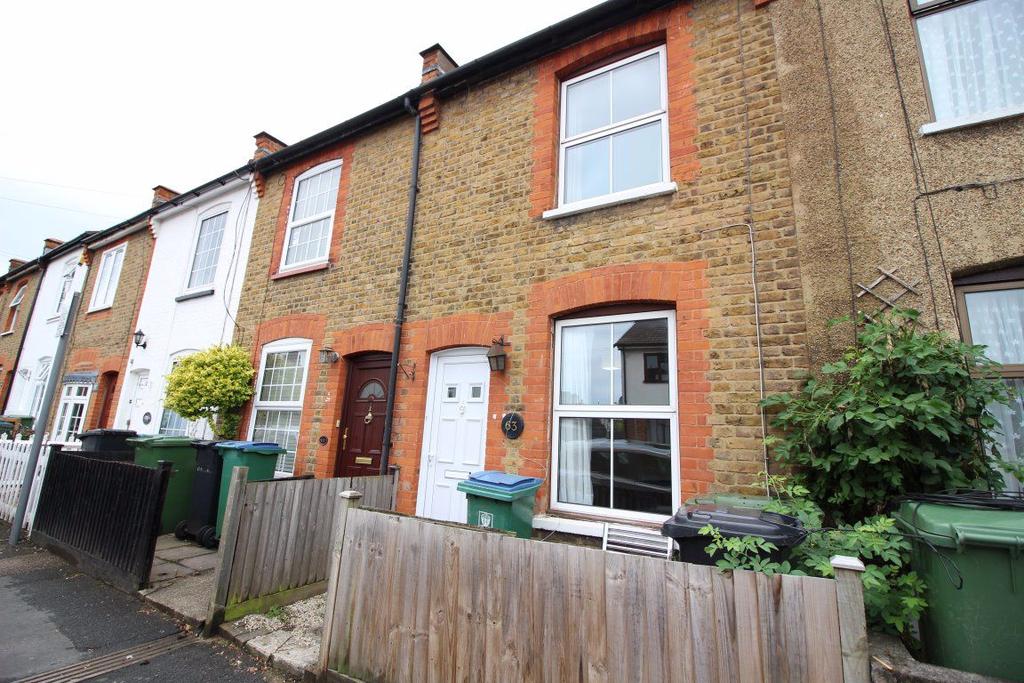 Pretoria Road, Watford 2 bed house £1,250 pcm (£288 pw)