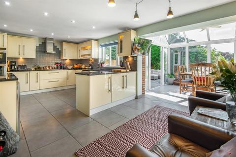 Yew Tree Cottage Thames Street, Sonning, Reading, RG4 6UR