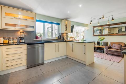 Yew Tree Cottage Thames Street, Sonning, Reading, RG4 6UR