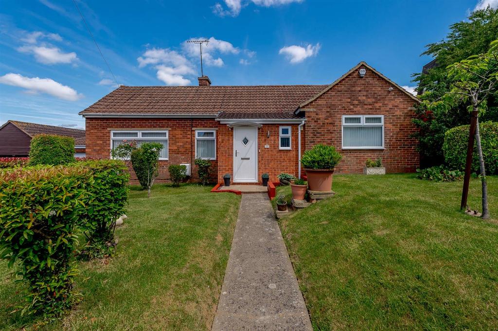Rissington Road, Tuffley, Gloucester 3 bed detached bungalow for sale