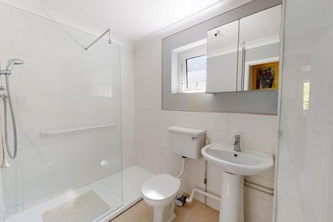 Cadiz Cullens Hill, Elham, Canterbury, CT4 6UJ