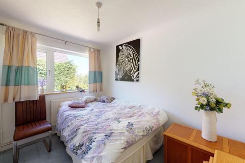 Cadiz Cullens Hill, Elham, Canterbury, CT4 6UJ