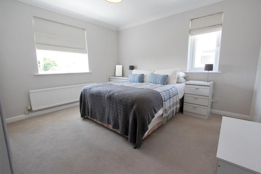 Bed 1 (2).JPG