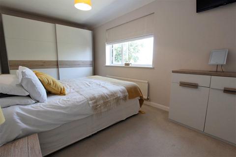 137 Beech Avenue, Bourne, PE10 9RB