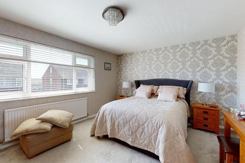 41 Chestnut Drive, Sturry, Canterbury, CT2 0NB