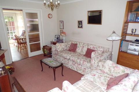 19 Ladyfields, Northfleet, Gravesend, DA11 8NU