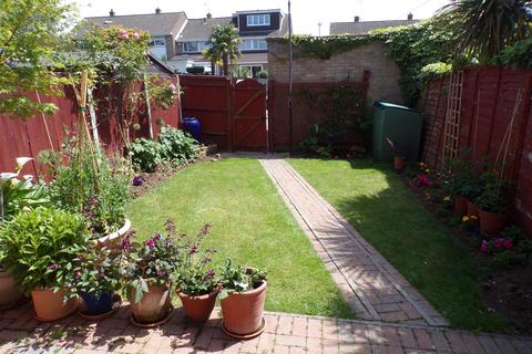 19 Ladyfields, Northfleet, Gravesend, DA11 8NU