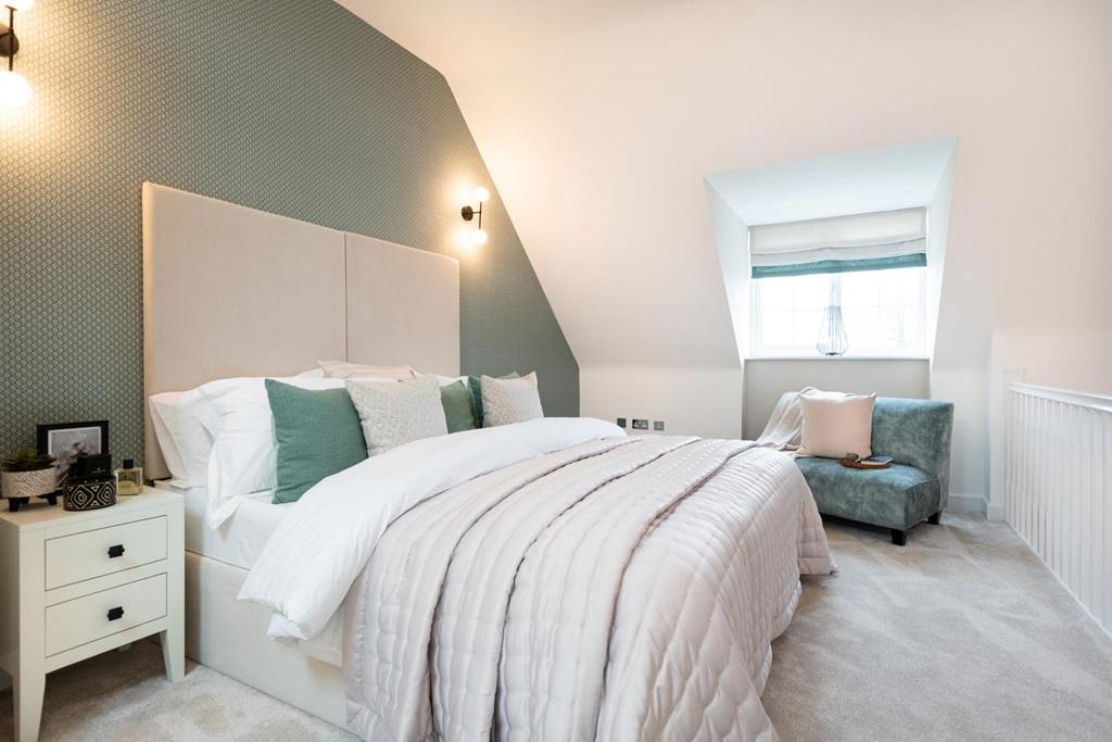 Main bedroom with ample space