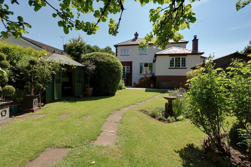 Allaston Road, Lydney... 4 bed detached house £595,000
