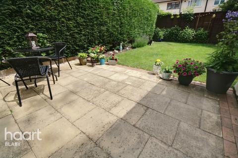 181 Sturdee Road, Leicester, LE2 9FY