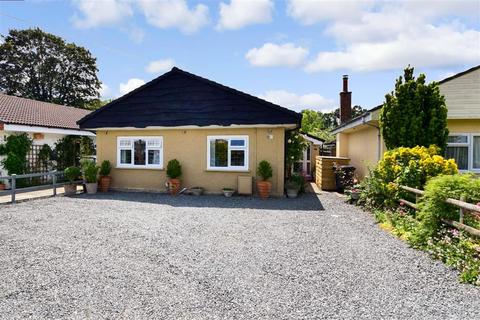 24 Brookmead, Hildenborough, Tonbridge, TN11 9DN