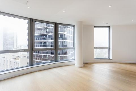 Columbia West Apartments, New Providence Wharf, London, E14