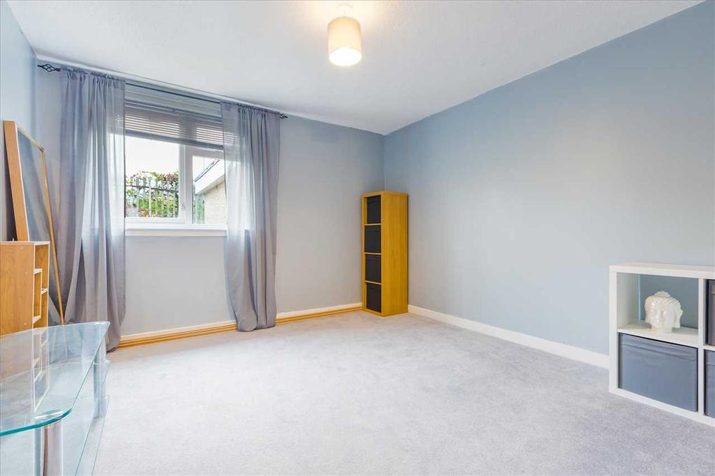 Bedroom Two (1)
