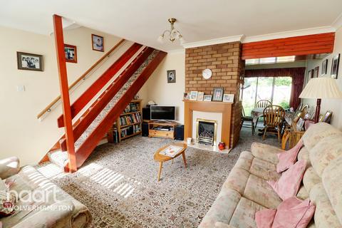 16 Fir Grove, Wolverhampton, WV3 0UR