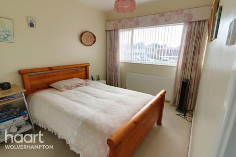 16 Fir Grove, Wolverhampton, WV3 0UR