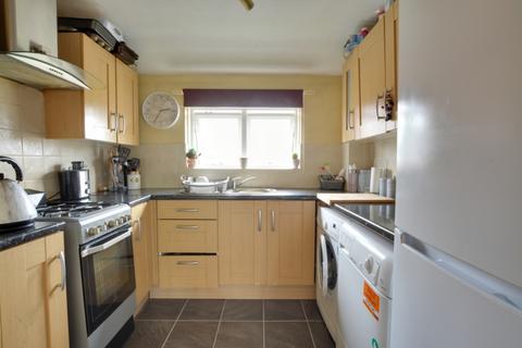 2 Bracknell Walk, Bewbush, Crawley, RH11 6EG