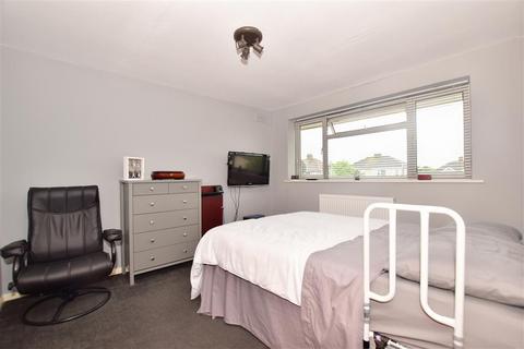 26 Stanhope Road, Rainham, RM13 7RP