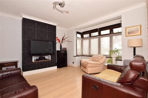21 Carlton Road, Romford, RM2 5AP