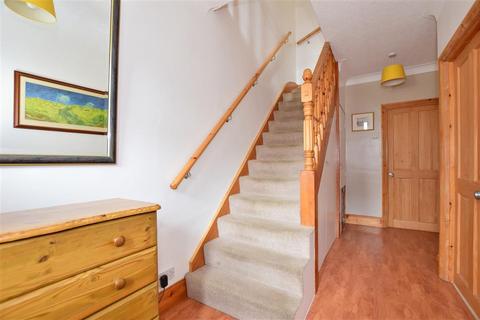 21 Carlton Road, Romford, RM2 5AP