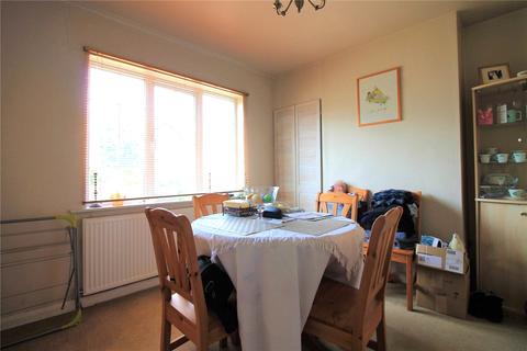 33 Costons Avenue, Greenford, UB6 8RJ