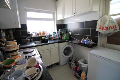33 Costons Avenue, Greenford, UB6 8RJ