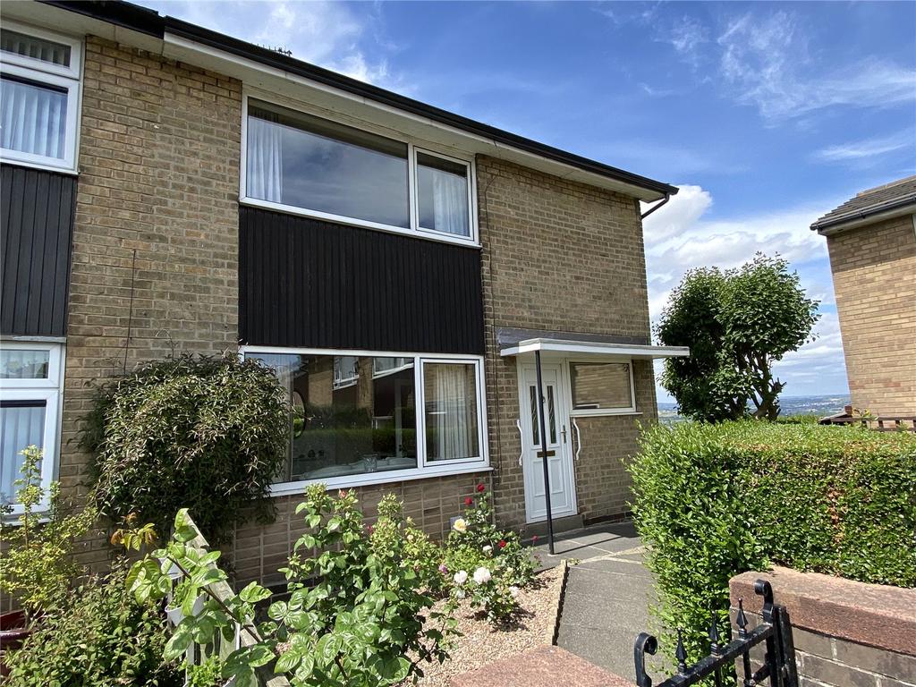 Foxroyd Lane, Thornhill, Dewsbury, WF12 2 bed semidetached house £