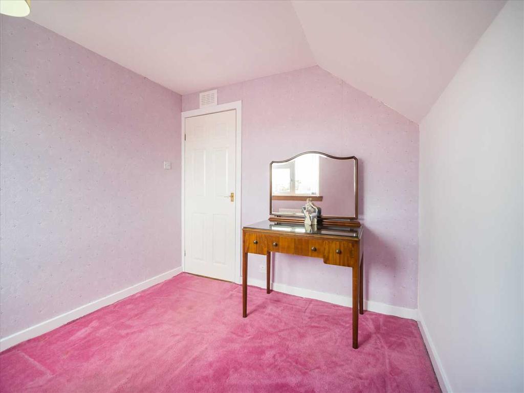 Bedroom Three (2)