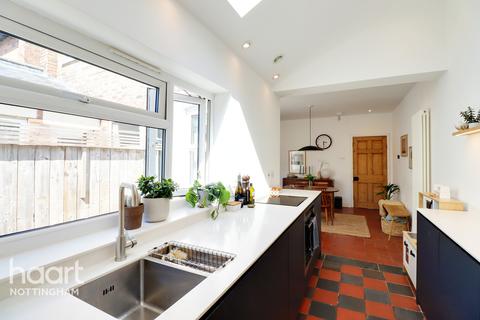 94 Woolmer Road, The Meadows, Nottingham, NG2 2FD