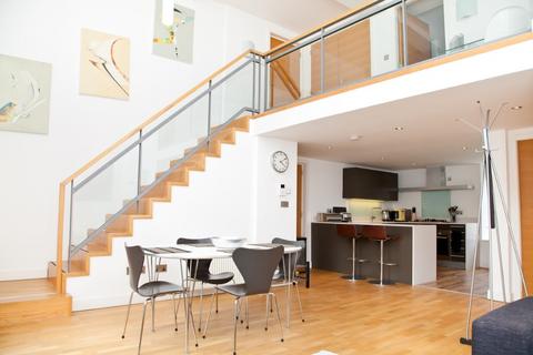 undefined, Simpson Loan, Old Town, Edinburgh, EH3