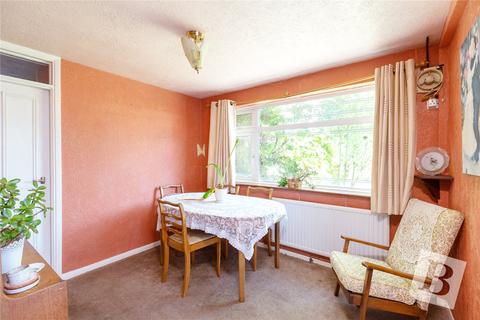 12 Dawson Drive, Rainham, RM13 7ED