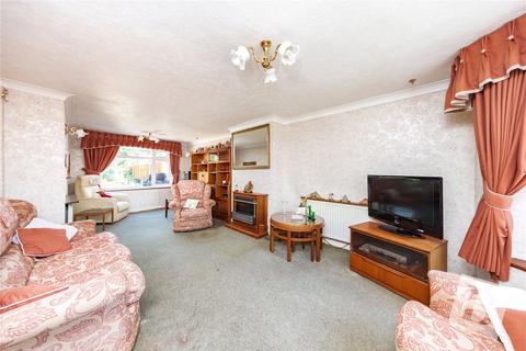12 Dawson Drive, Rainham, RM13 7ED