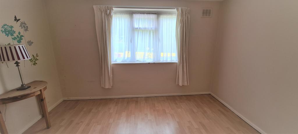 Front bedroom