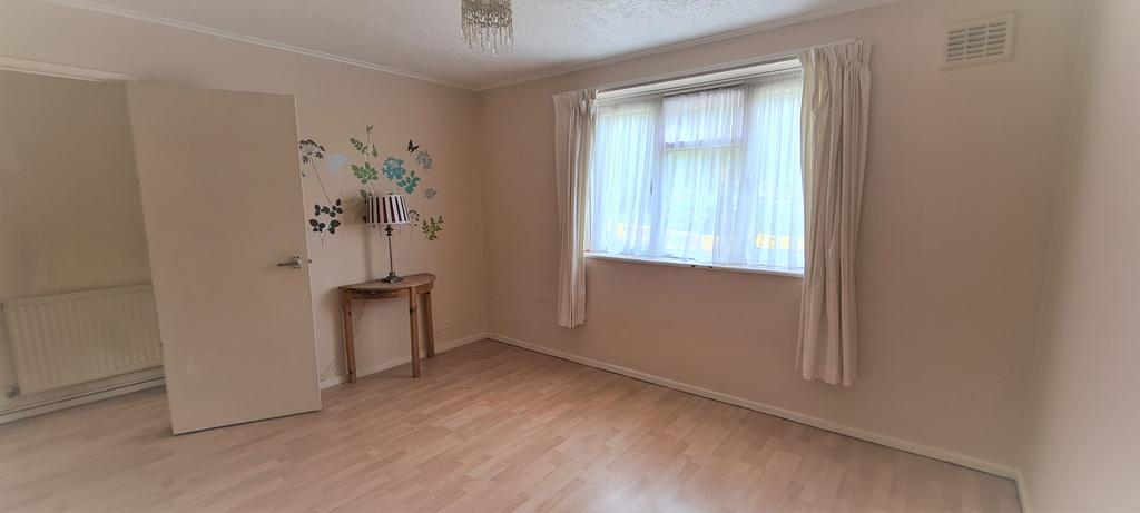Front bedroom