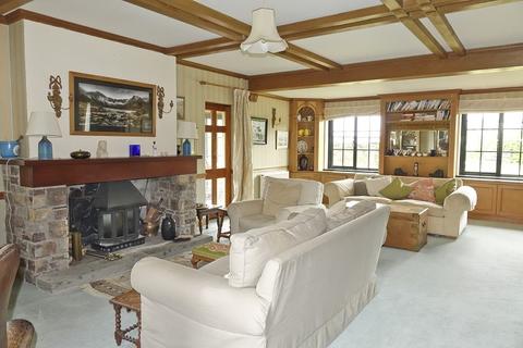 Troed-y-foel Castle Road, Llangynidr, Crickhowell, NP8 1NG