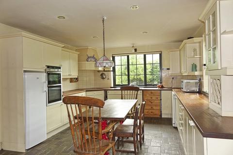 Troed-y-foel Castle Road, Llangynidr, Crickhowell, NP8 1NG
