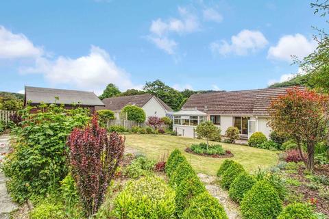 3 Buzzacott Close, Combe Martin, Ilfracombe, EX34 0PJ