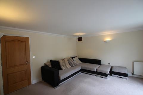 2 bedroom apartment to rent, Stoneleigh Court, 33a, Birdhurst Rise, South Croydon CR2