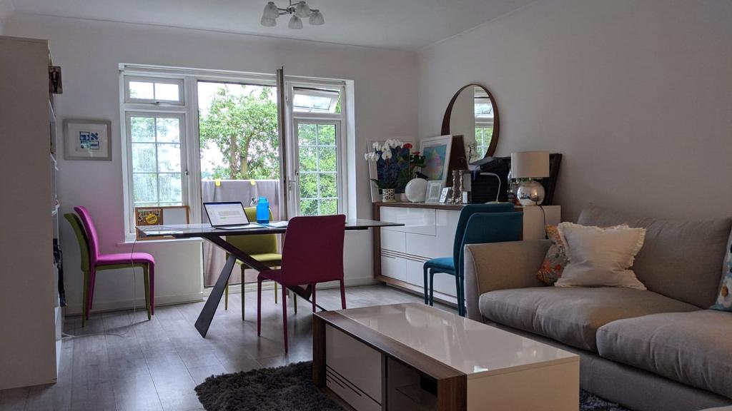Finchley Lane, London, NW4 1 bed apartment £1,500 pcm (£346 pw)